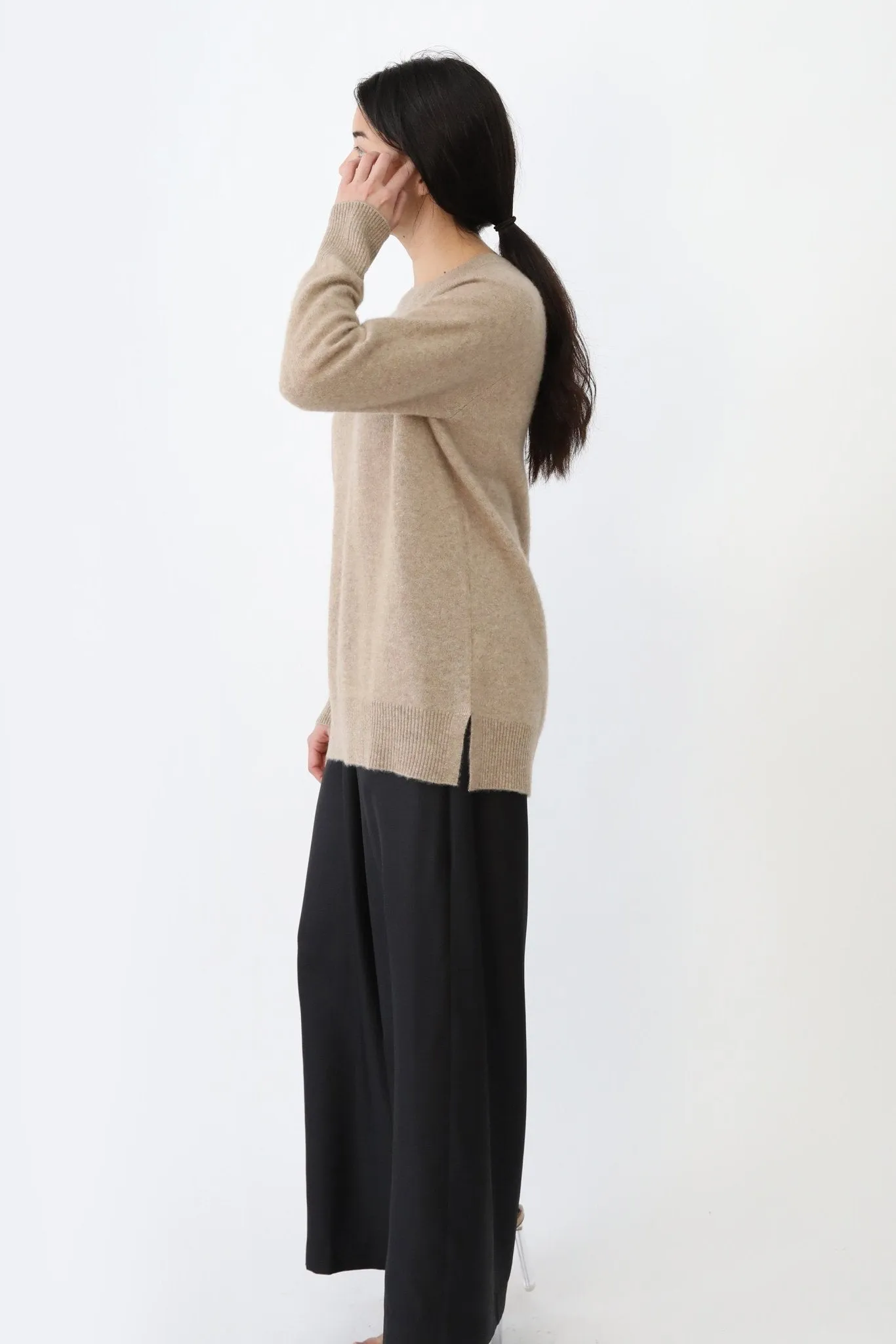 CARRICK CREWNECK SWEATER SPUN CASHMERE SILK