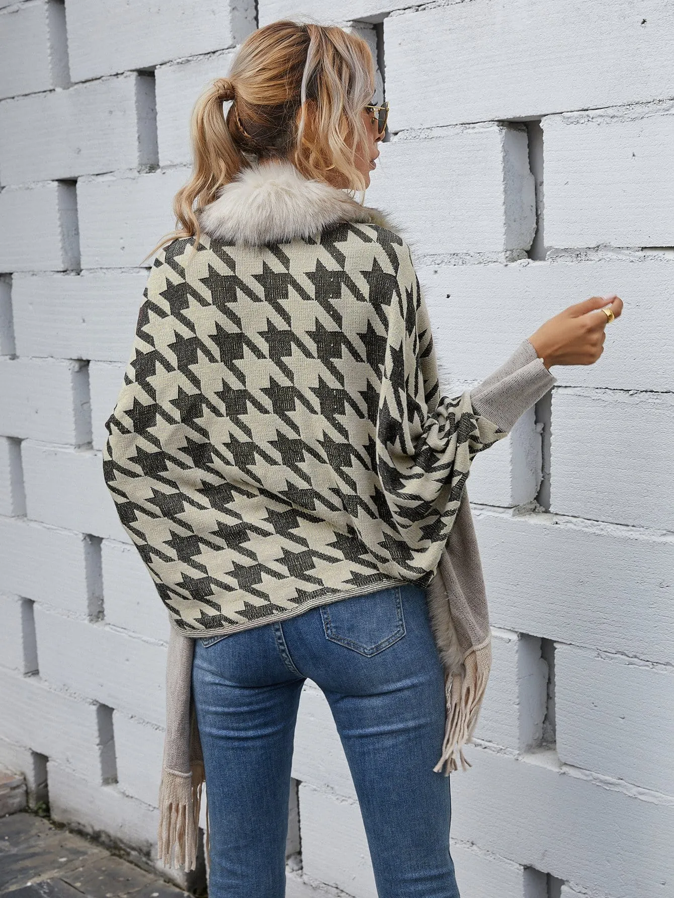 Faux Fur Trim Houndstooth Coat